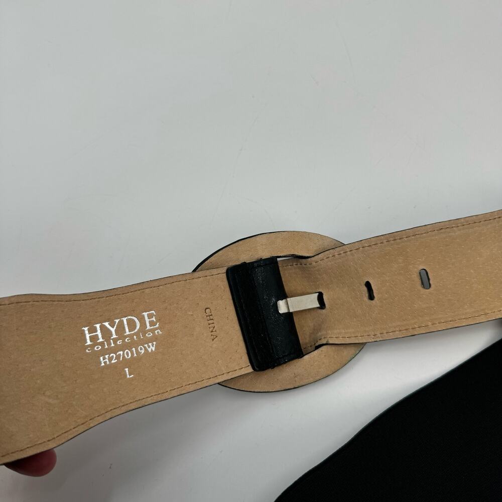 Hyde Collection stretchy leather statement belt - image 4